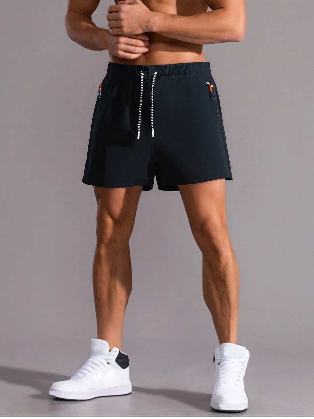 Men's gym shorts – detail view