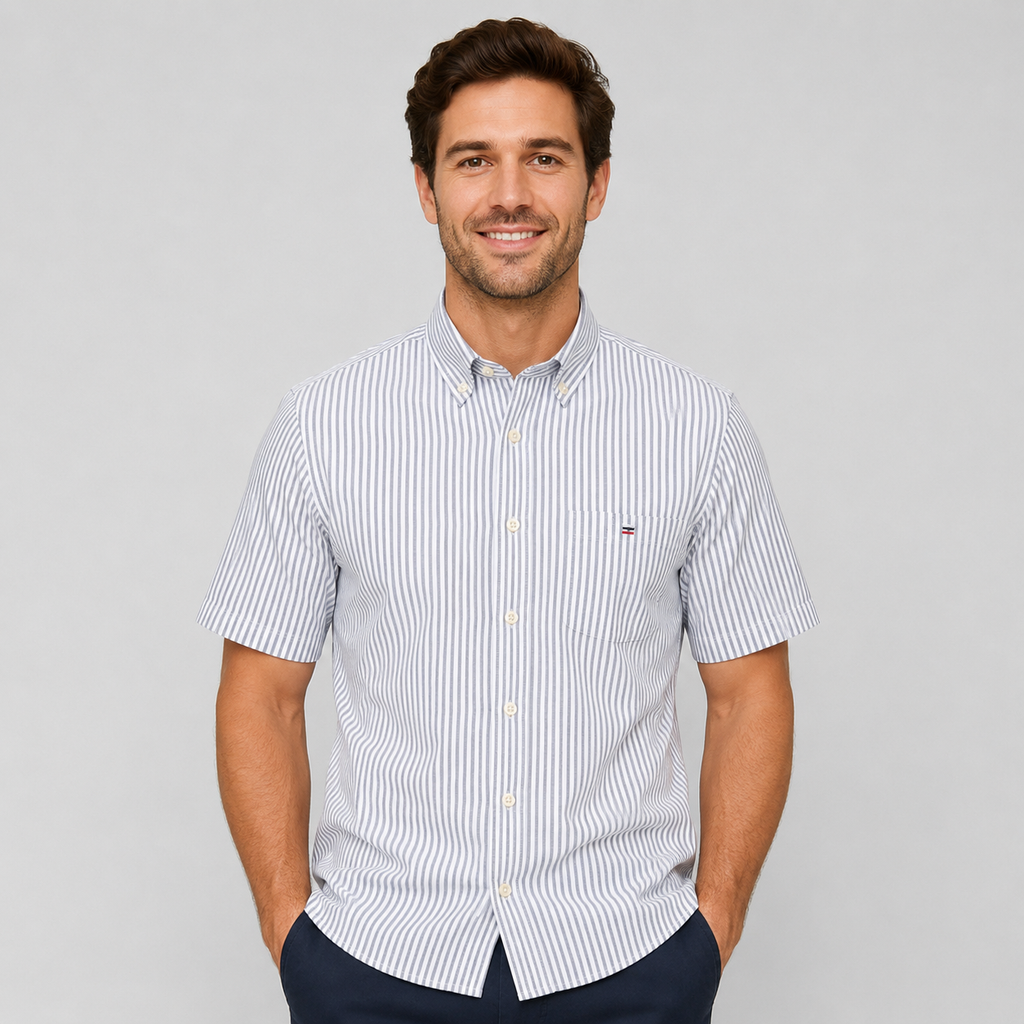 Men's Oxford Cotton-Blend Short Sleeve Shirt