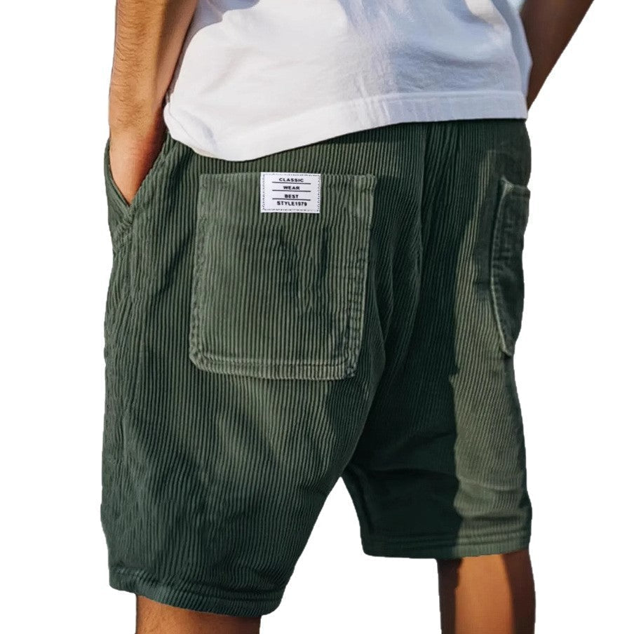 Men's textured tailored shorts – detail view
