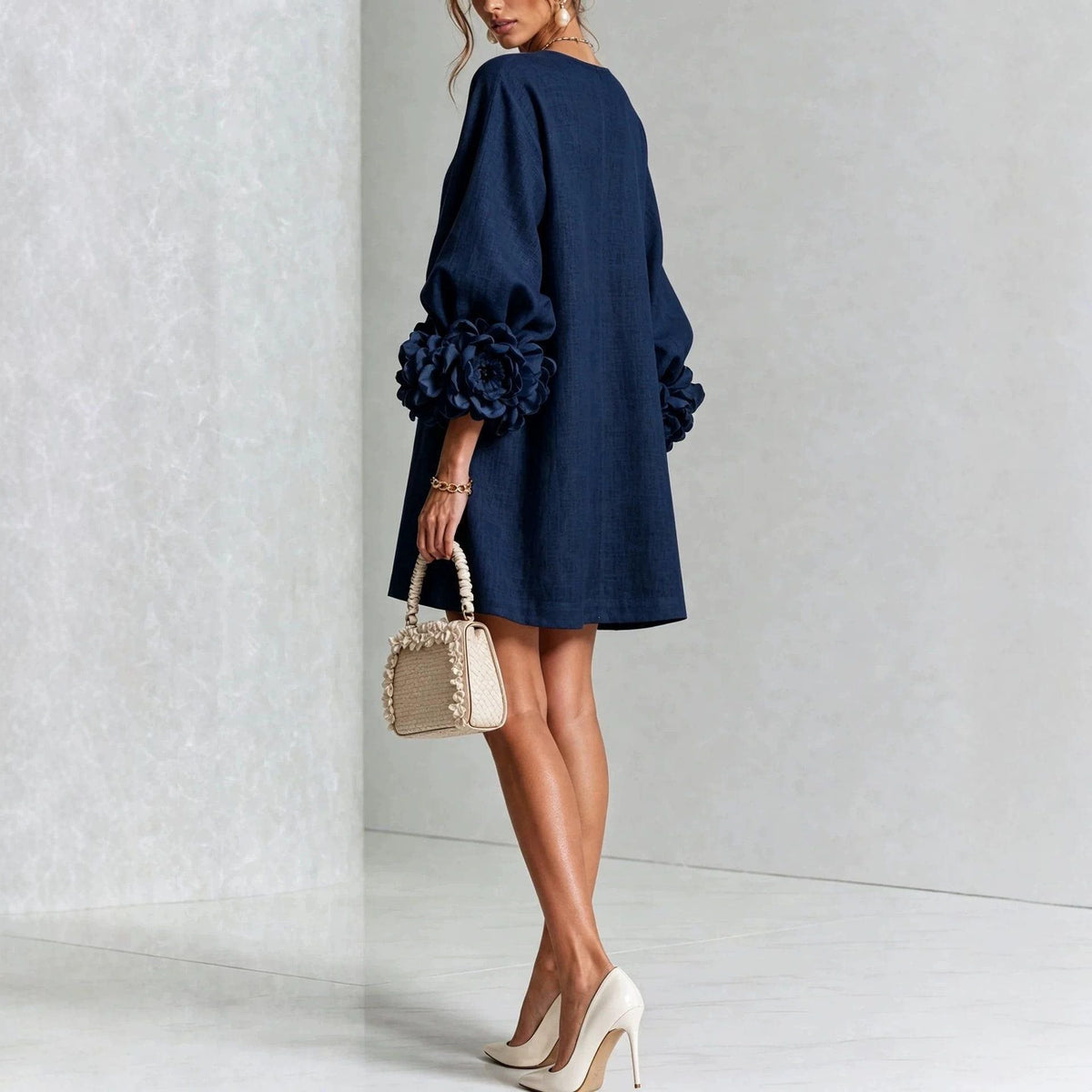 Linen-look balloon sleeve mini dress – detail view