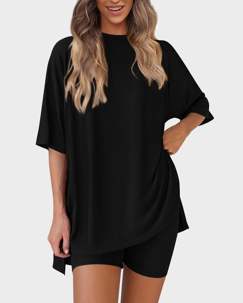 Tee and shorts lounge set – colour option