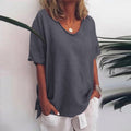 Women's relaxed round neck T-shirt with curved hem